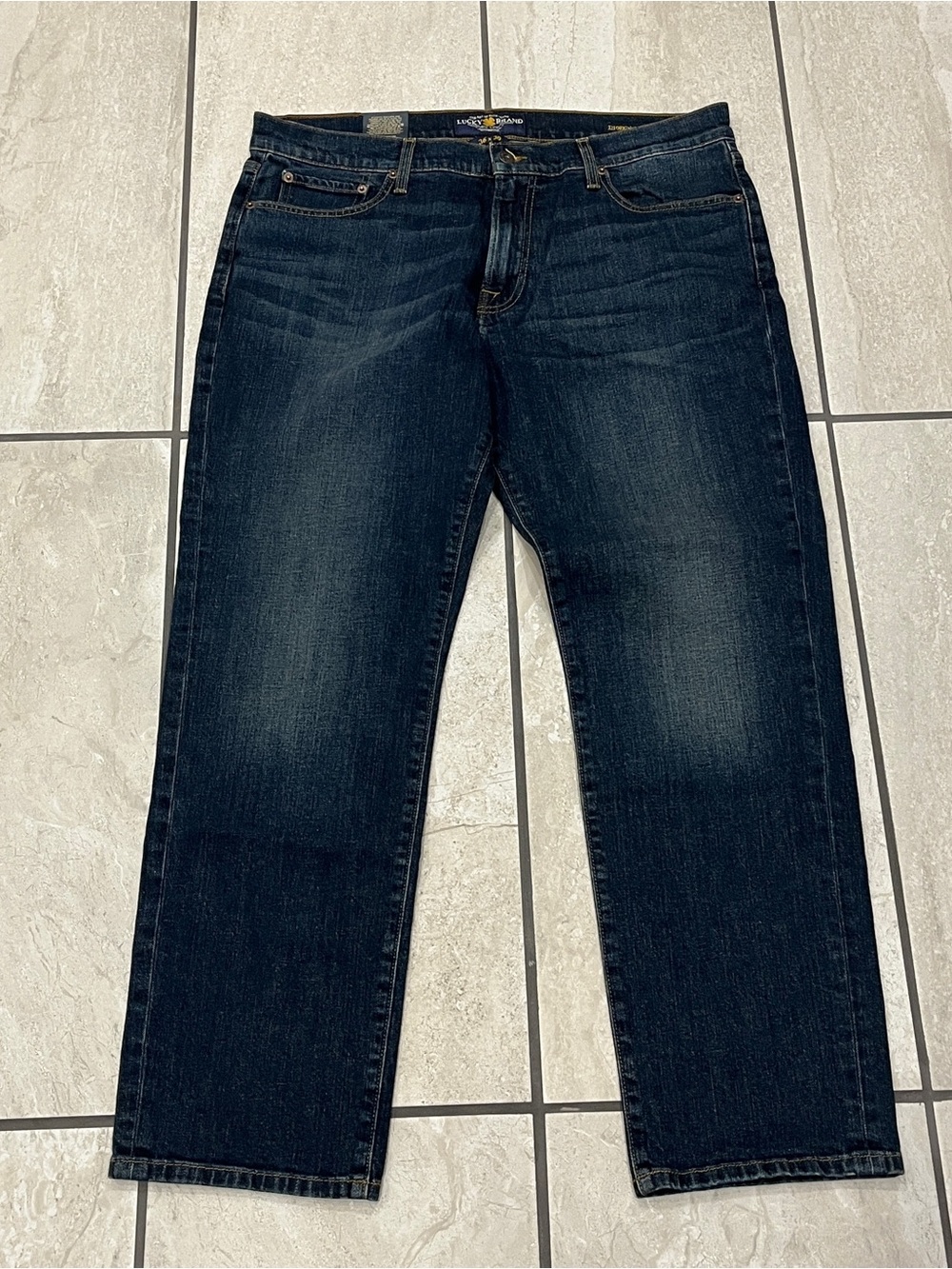 Lucky Brand 221 Original Straight Jeans 36x30 Dark Wash Stretch Denim NWT